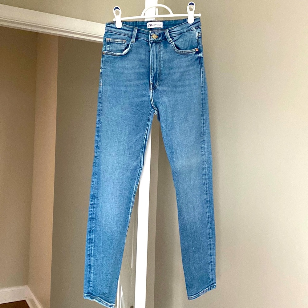 Zara jeans size US 4 EUC